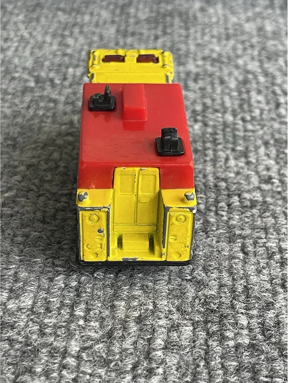 1991 Matchbox Auxiliary Power Truck Rescue Fire VTG.